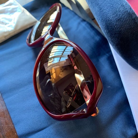 SOLD⛔️Authentic Gucci 60mm Oval Acetate/Metal sunglasses - Picture 8 of 8